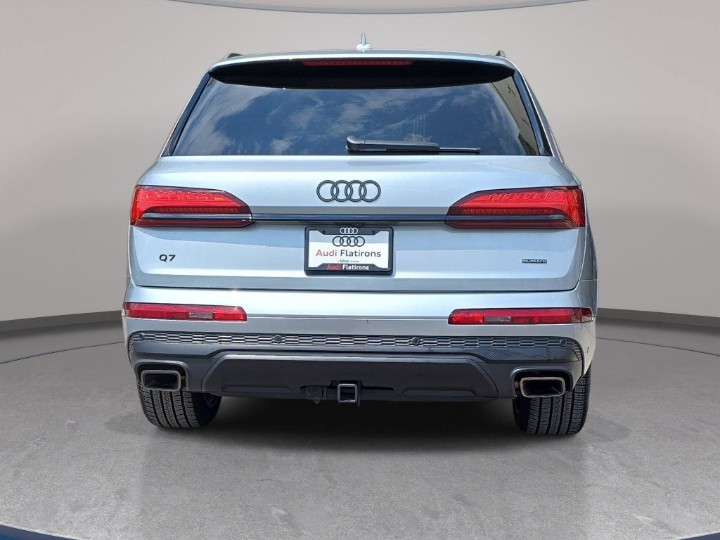 Used 2026 Audi Q7 3.0T Premium Plus w/ Premium Plus Package AWD/4WD image 7