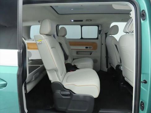 New 2025 Volkswagen ID. Buzz Pro S Plus image 23