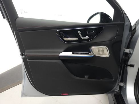 Certified 2025 Mercedes-Benz GLC 63 AMG S w/ Driver Assistance Package image 5