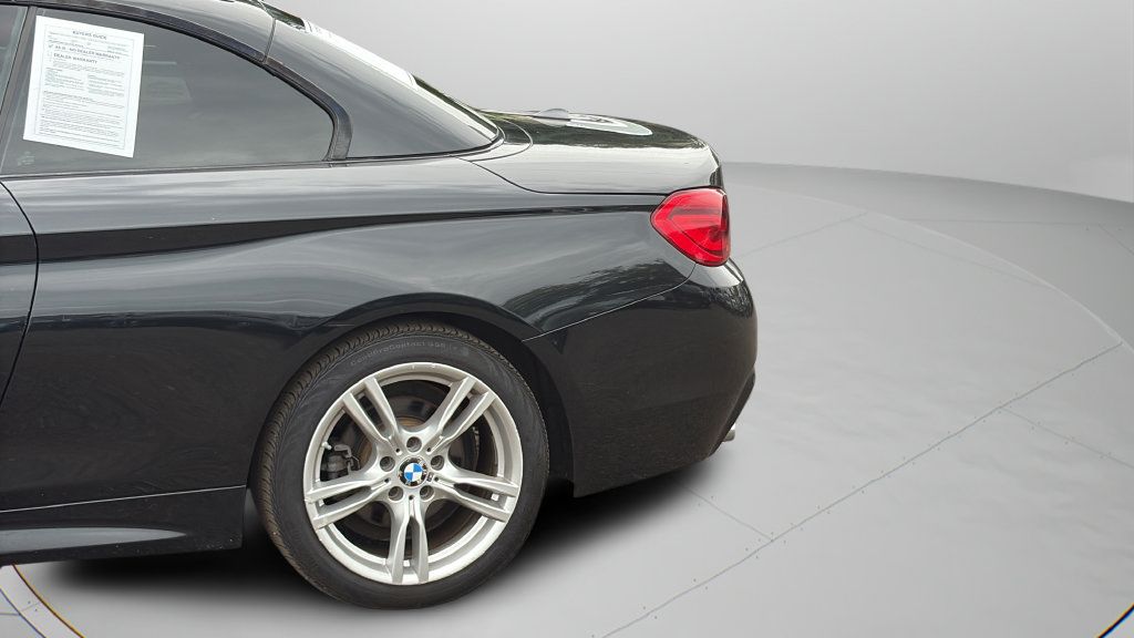 Used 2019 BMW 430i Convertible w/ M Sport Package RWD image 25