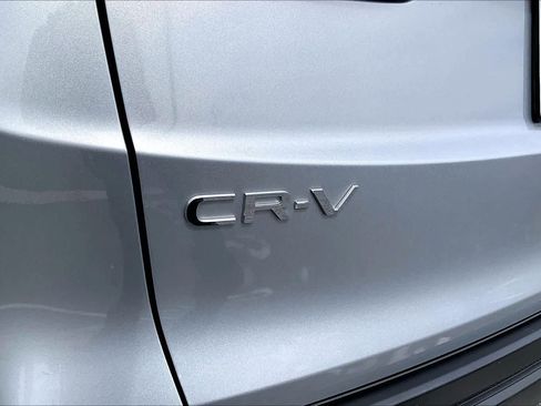 Used 2025 Honda CR-V EX-L image 10