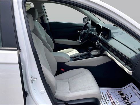 Used 2025 Honda Accord LX image 7