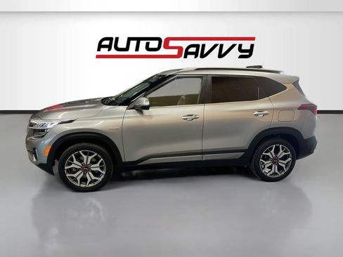 Used 2021 Kia Seltos SX w/ SX Sunroof Package AWD/4WD image 4
