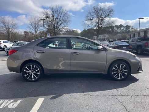 Used 2019 Toyota Corolla SE image 7