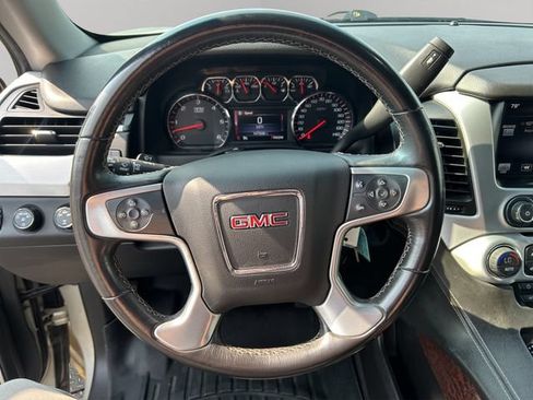 Used 2015 GMC Yukon XL SLE w/ Convenience Package AWD/4WD image 15