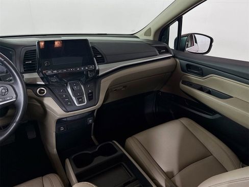 Used 2023 Honda Odyssey EX-L image 17