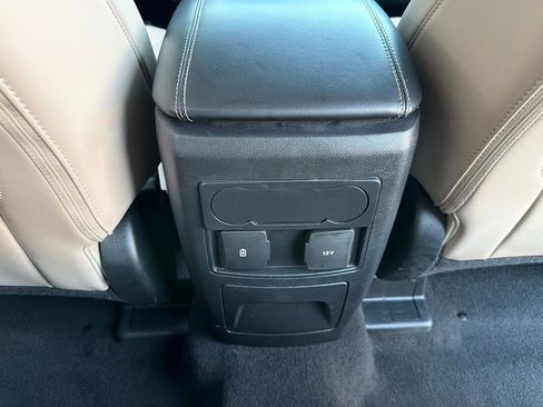 Used 2024 Ford Explorer XLT w/ Equipment Group 202A image 52