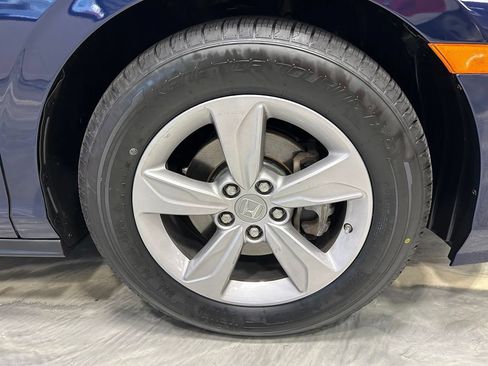 Used 2020 Honda Odyssey EX image 22