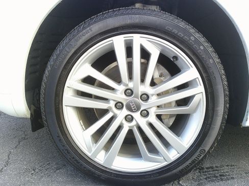 Used 2019 Audi Q5 2.0T Premium Plus AWD/4WD image 13
