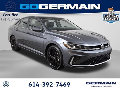 Certified 2025 Volkswagen Jetta SE w/ Sunroof Package FWD image 5
