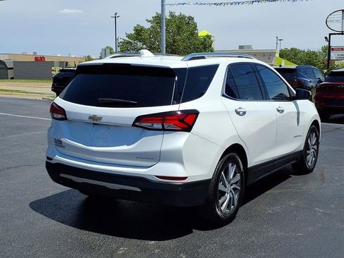 Used 2022 Chevrolet Equinox Premier FWD image 4