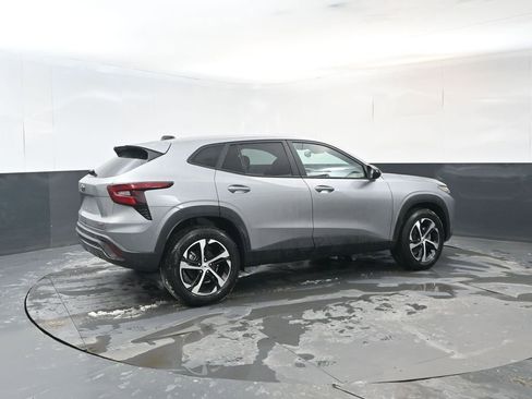 New 2026 Chevrolet Trax RS w/ Sunroof Package image 5