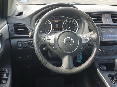 Used 2019 Nissan Sentra S FWD image 10