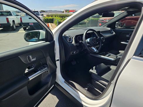 Used 2025 Mercedes-Benz GLA 250 image 19