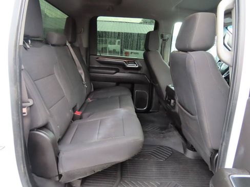 Used 2024 Chevrolet Silverado 2500 LT AWD/4WD image 41
