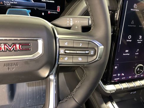 New 2026 GMC Yukon Elevation RWD image 36