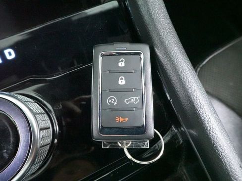 Used 2023 Jeep Grand Cherokee L Laredo AWD/4WD image 20