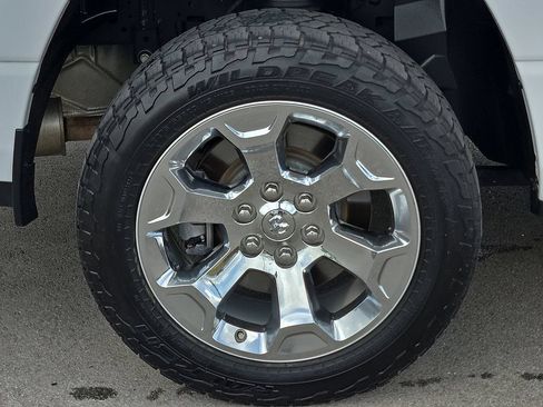 Used 2019 RAM 1500 Big Horn AWD/4WD image 7