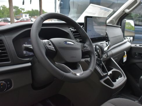 New 2026 Ford Transit 350 XLT AWD/4WD image 17