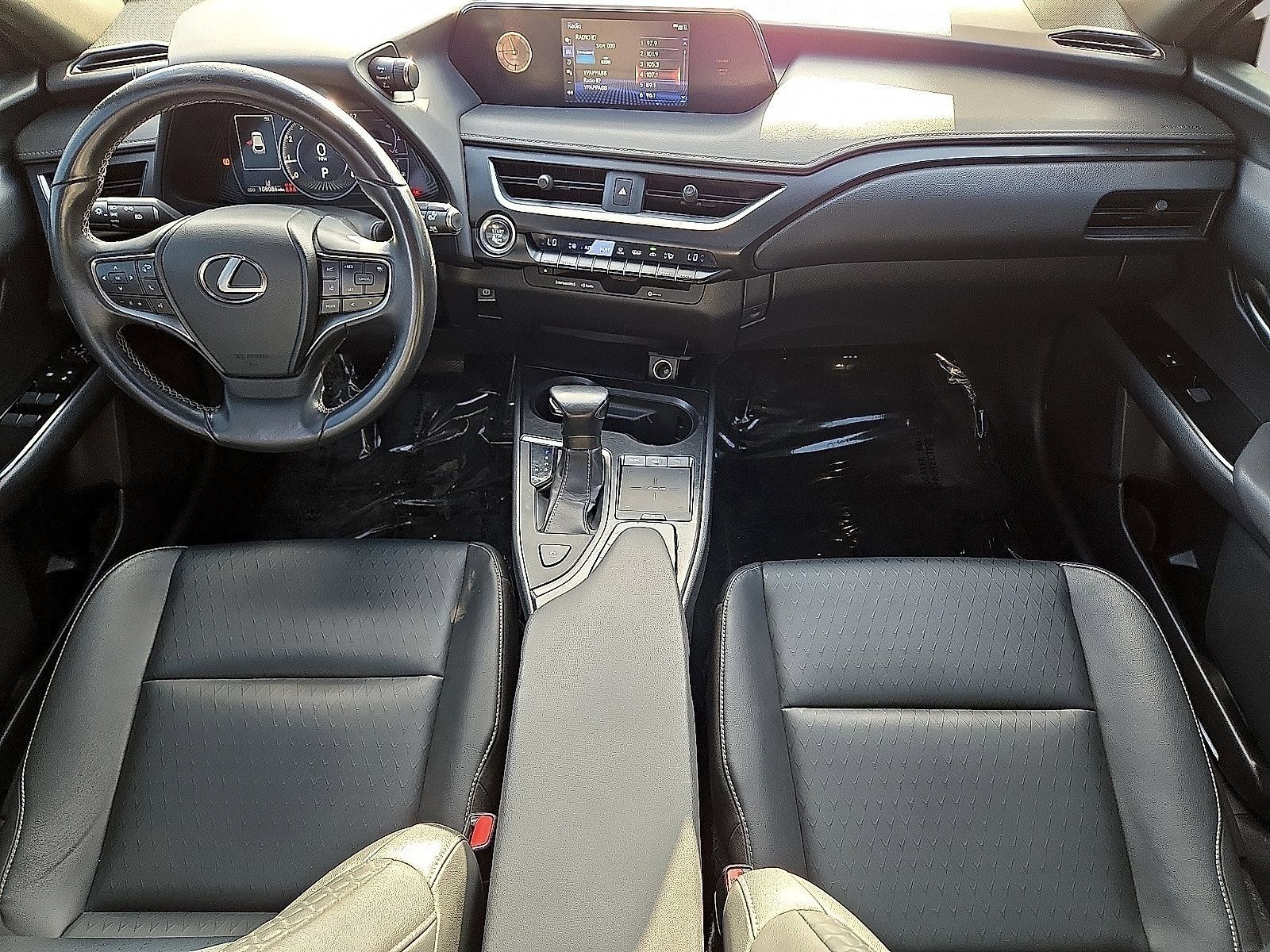 Used 2019 Lexus UX 200 w/ Accessory Package 2 FWD image 15