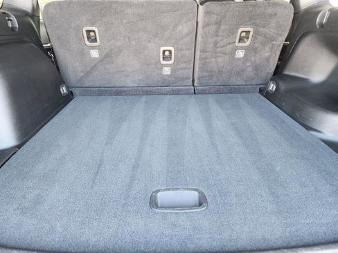 Used 2024 Jeep Grand Cherokee Limited image 23