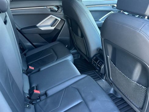 Used 2020 Audi Q3 2.0T Premium Plus w/ Premium Plus Package image 30