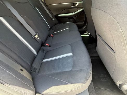 Certified 2025 Hyundai Sonata SE FWD image 11