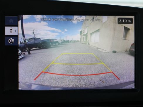 Used 2025 Hyundai Elantra Sport FWD image 19