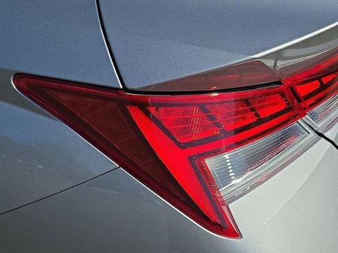 New 2026 Hyundai Elantra Limited FWD image 45