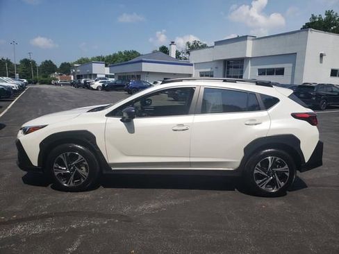 Used 2024 Subaru Crosstrek 2.0i Premium image 7
