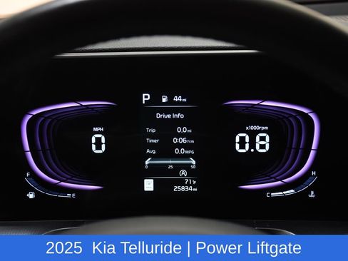 Used 2025 Kia Telluride S image 14