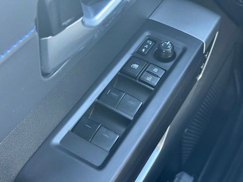 Used 2024 Toyota Tundra Platinum image 22