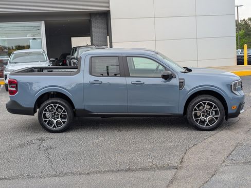 New 2026 Ford Maverick Lariat AWD/4WD image 8