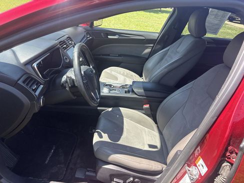 Used 2017 Ford Fusion Sport w/ Equipment Group 401A AWD/4WD image 9