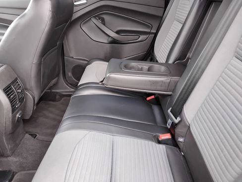 Used 2018 Ford Escape SE w/ Ford Safe & Smart Package image 18