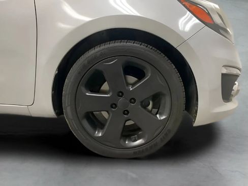 Used 2016 Kia Rio SX FWD image 28