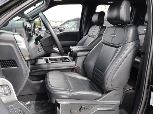 Used 2025 Ford F350 Platinum AWD/4WD image 22