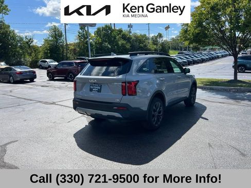 Certified 2023 Kia Sorento SX Prestige AWD/4WD image 6