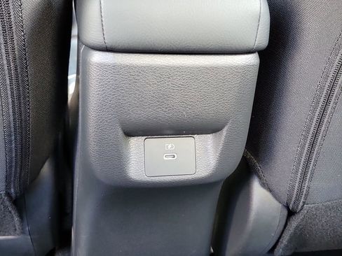 Used 2025 Nissan Versa SR w/ Trunk Package image 18