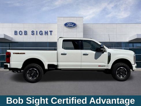 Used 2024 Ford F350 Platinum w/ Tremor Off-Road Package AWD/4WD image 4