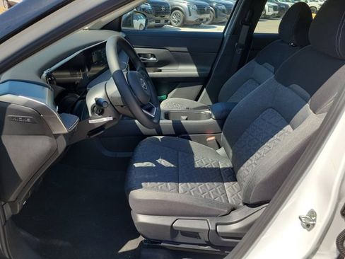 New 2026 Nissan Kicks SV FWD image 18