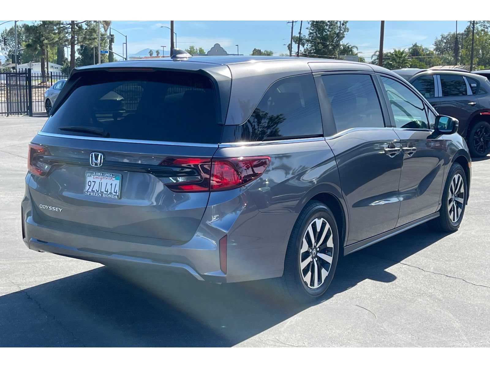 Certified 2026 Honda Odyssey EX-L image 6