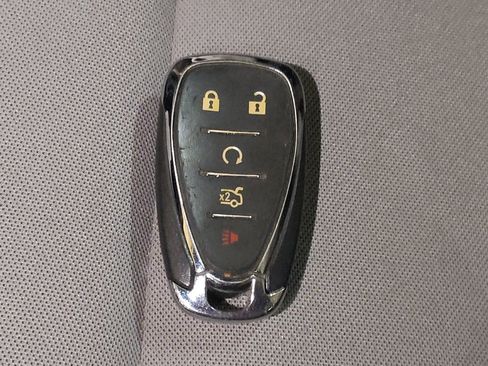 Used 2022 Chevrolet Camaro LT image 32