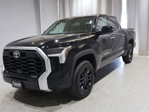 Used 2023 Toyota Tundra Limited image 6