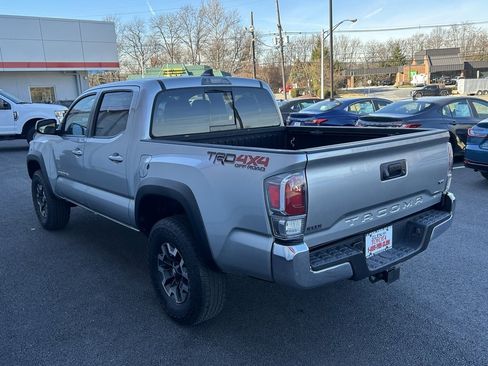 Certified 2023 Toyota Tacoma TRD Off-Road image 7