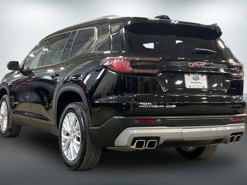 Used 2024 GMC Acadia Elevation w/ Luxury Package AWD/4WD image 12