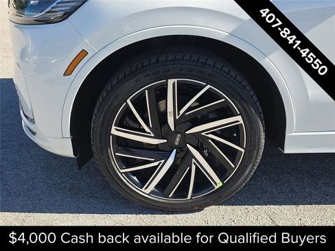 New 2026 Lincoln Aviator Black Label w/ Black Label Special Edition image 8