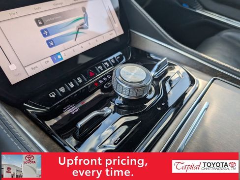 Used 2022 Jeep Grand Wagoneer Series II image 23