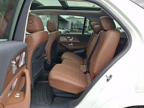 Certified 2026 Mercedes-Benz GLE 450 4MATIC image 10