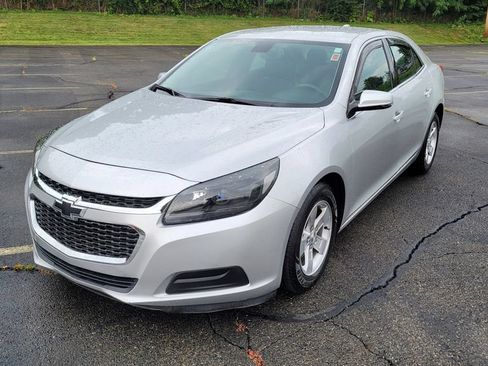Used 2015 Chevrolet Malibu LT FWD image 5